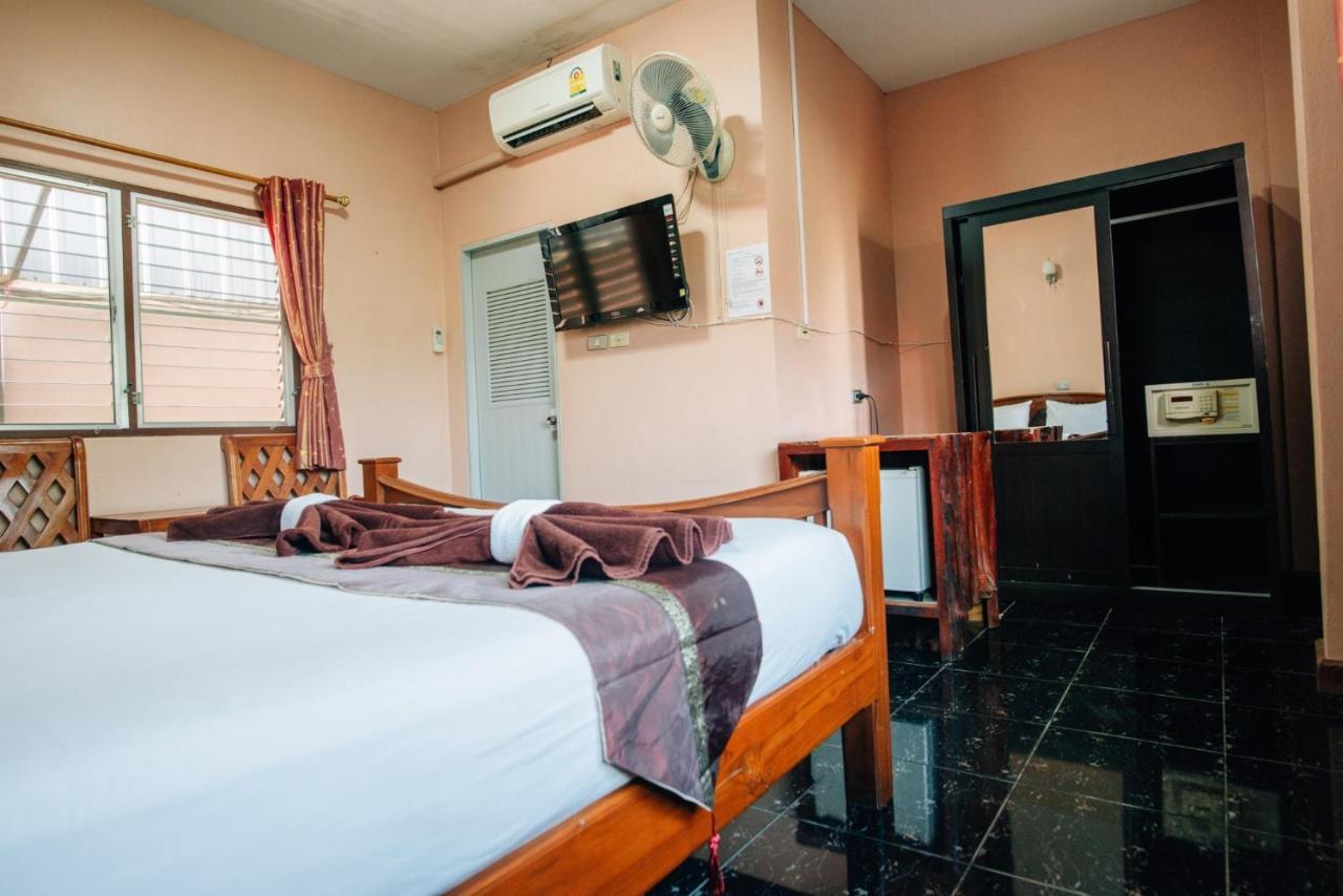 Noble Night Guesthouse Kanchanaburi Exterior photo