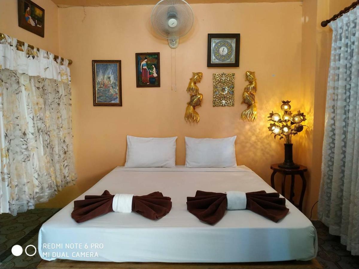 Noble Night Guesthouse Kanchanaburi Exterior photo